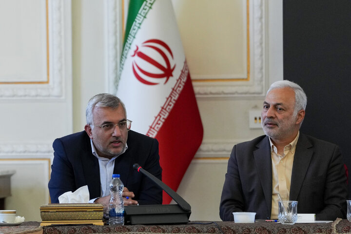نشست کمیسیون اقتصادی مجلس با وزیر امور خارجه