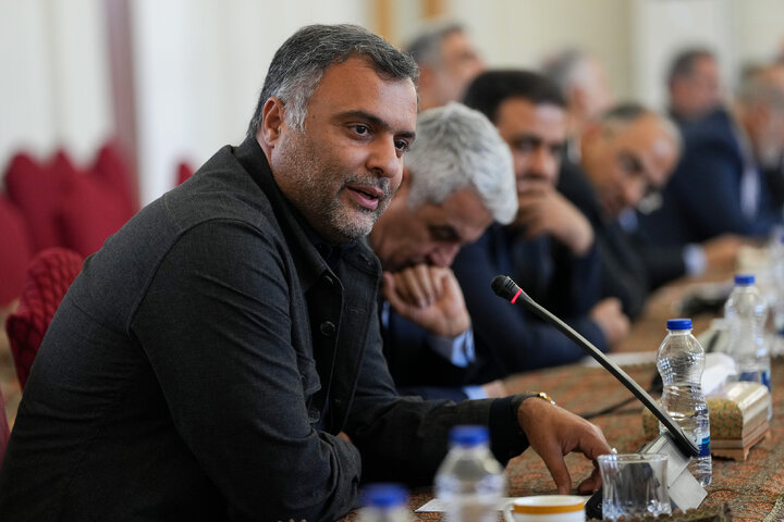 نشست کمیسیون اقتصادی مجلس با وزیر امور خارجه