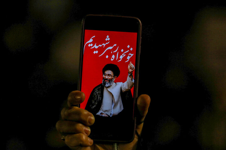 سخنرانی نیکزاد در تجمع شبانه شهرستان محلات