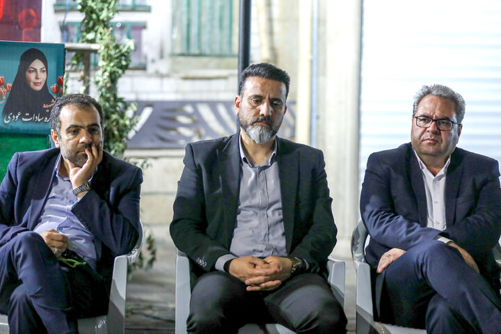 سخنرانی نیکزاد در تجمع شبانه شهرستان محلات