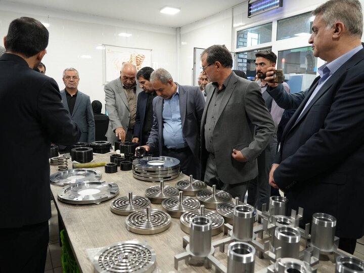 بازدید اعضای کمیسیون آموزش از سازمان پژوهش‌های علمی و صنعتی ایران