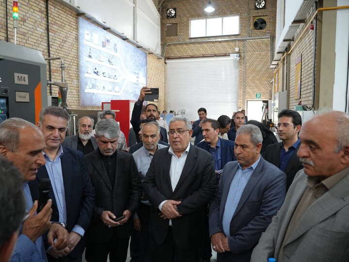 بازدید اعضای کمیسیون آموزش از سازمان پژوهش‌های علمی و صنعتی ایران