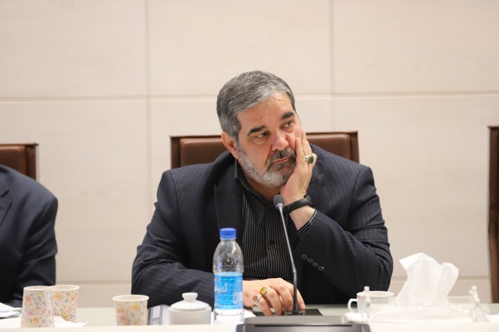 نشست مجمع نمایندگان استان تهران با مسئولان سازمان برنامه و بودجه کشور
