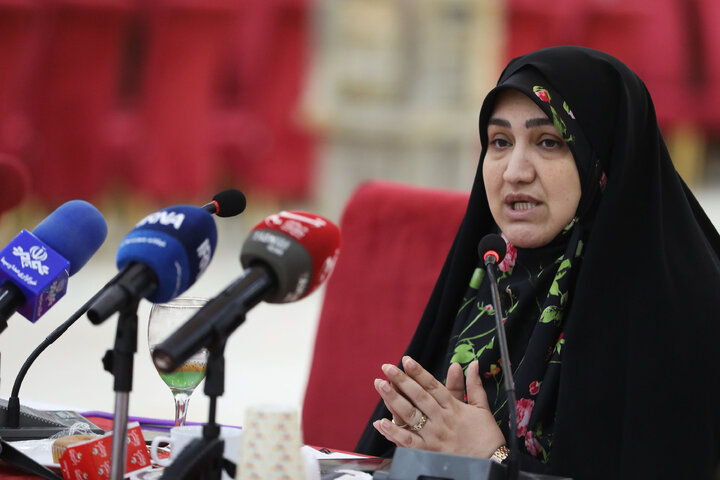 نشست هم‌اندیشی بازنگری در الگوی مصرف محصولات پلیمری با حضور رئیس فراکسیون محیط‌زیست