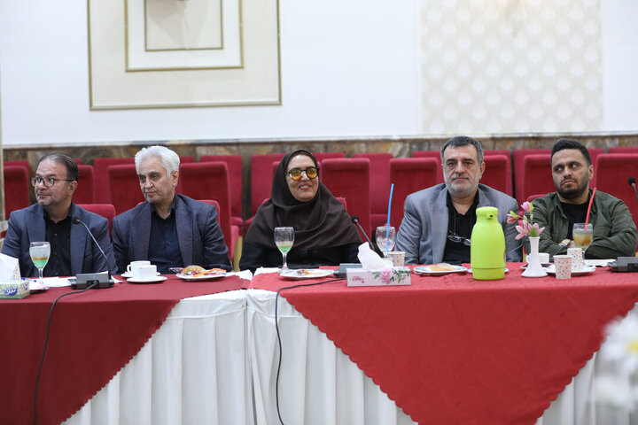 نشست هم‌اندیشی بازنگری در الگوی مصرف محصولات پلیمری با حضور رئیس فراکسیون محیط‌زیست