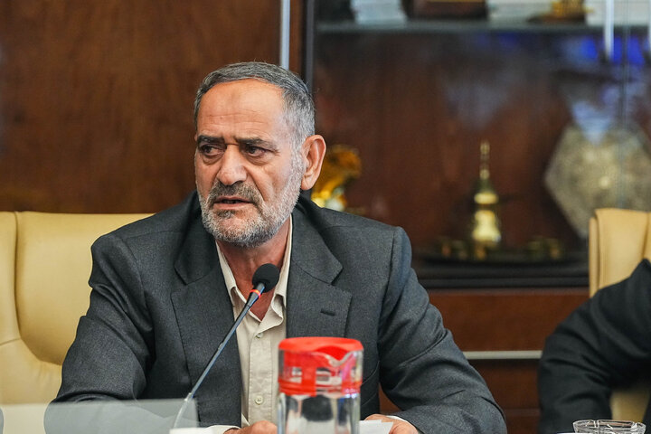 نشست کمیسیون صنایع و معادن با وزیر نیرو