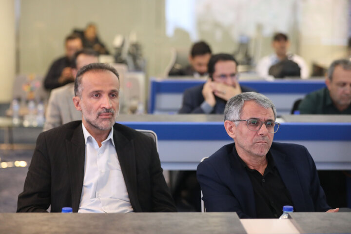 نشست مشترک اعضای کمیسیون عمران مجلس با وزیر جهاد کشاورزی