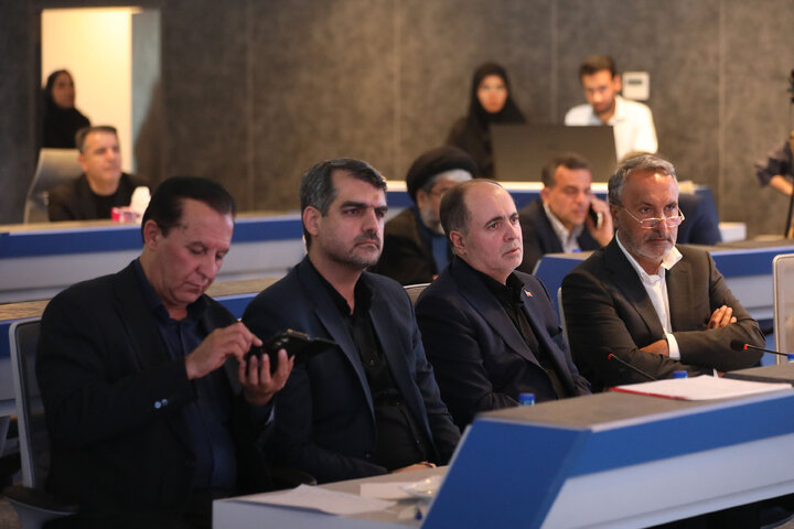 نشست مشترک اعضای کمیسیون عمران مجلس با وزیر جهاد کشاورزی