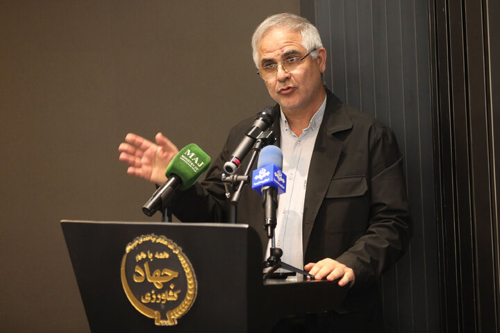 نشست مشترک اعضای کمیسیون عمران مجلس با وزیر جهاد کشاورزی