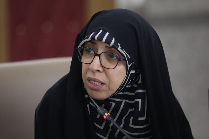 نشست کمیسیون بهداشت و درمان اموزش پزشکی با معاونت بهداشت درمان ارتش جمهوری اسلامی