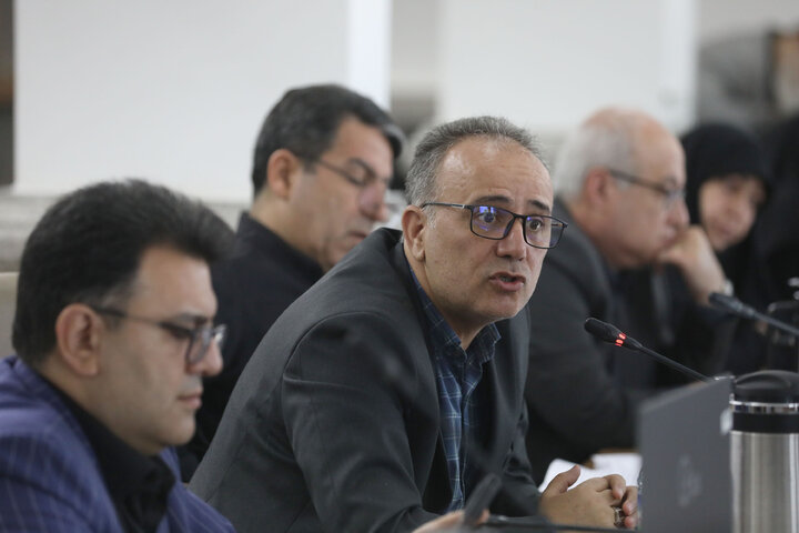 نشست کمیسیون بهداشت و درمان اموزش پزشکی با معاونت بهداشت درمان ارتش جمهوری اسلامی