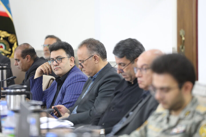 نشست کمیسیون بهداشت و درمان اموزش پزشکی با معاونت بهداشت درمان ارتش جمهوری اسلامی