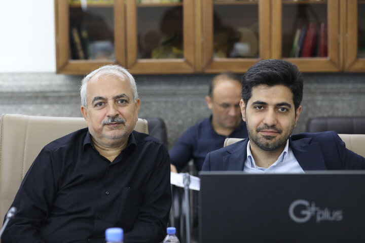 نشست کمیسیون بهداشت و درمان اموزش پزشکی با معاونت بهداشت درمان ارتش جمهوری اسلامی
