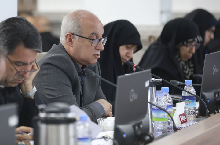 نشست کمیسیون بهداشت و درمان اموزش پزشکی با معاونت بهداشت درمان ارتش جمهوری اسلامی