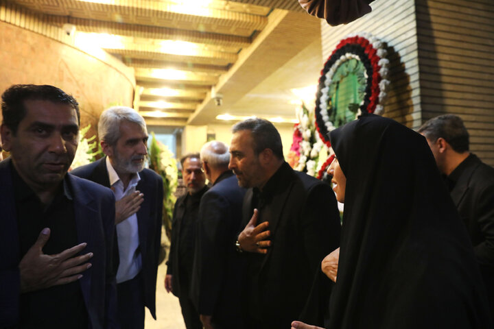 مراسم ختم پدر زهرا سعیدی نماینده مردم مبارکه در مجلس
