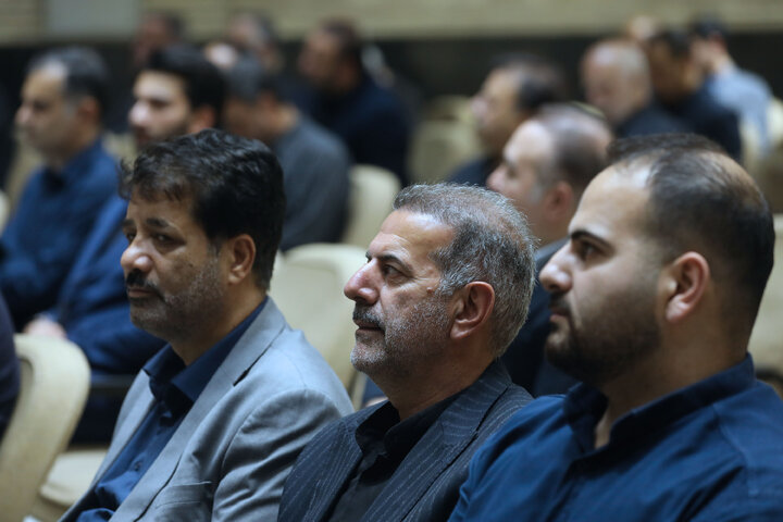 مراسم ختم پدر زهرا سعیدی نماینده مردم مبارکه در مجلس
