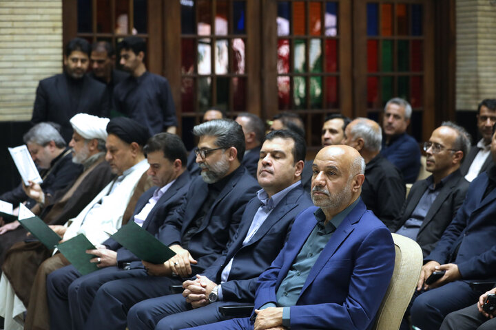 مراسم ختم پدر زهرا سعیدی نماینده مردم مبارکه در مجلس