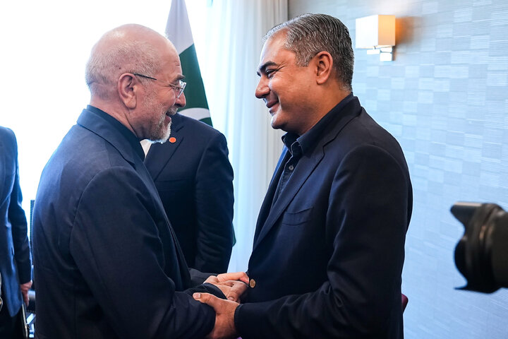 دیدار نخست وزیر پاکستان با محمدباقر قالیباف