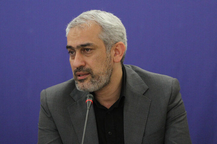 نشست مشترک کمیسیون اقتصادی مجلس با وزیر امور اقتصادی و مدیران عامل بانک ها