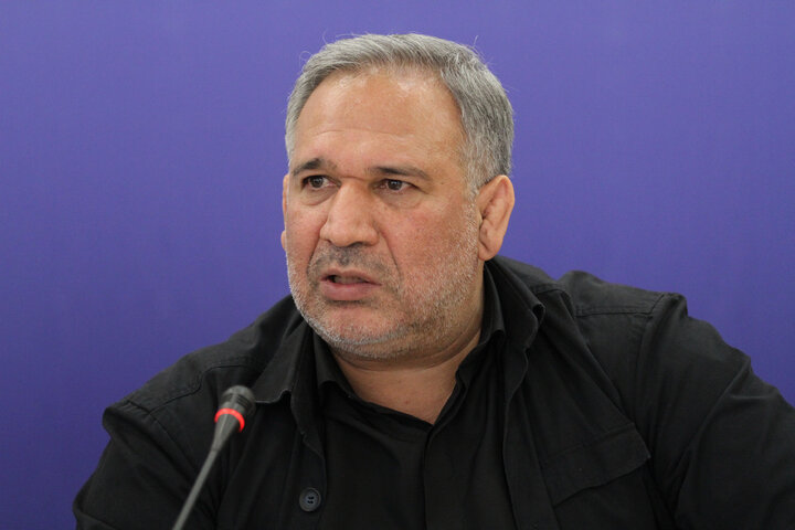 نشست مشترک کمیسیون اقتصادی مجلس با وزیر امور اقتصادی و مدیران عامل بانک ها