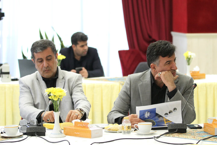 نشست مشترک کمیسیون اقتصادی مجلس با مسئولان و فعالان حوزه توسعه تجارت