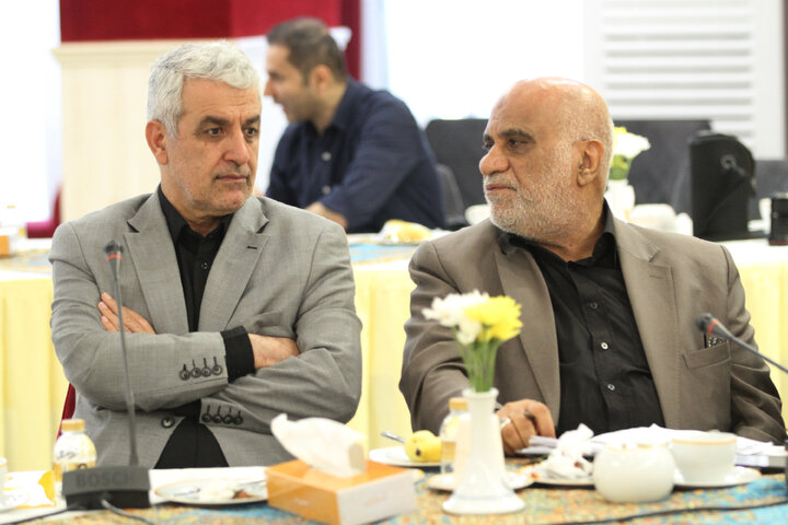 نشست مشترک کمیسیون اقتصادی مجلس با مسئولان و فعالان حوزه توسعه تجارت