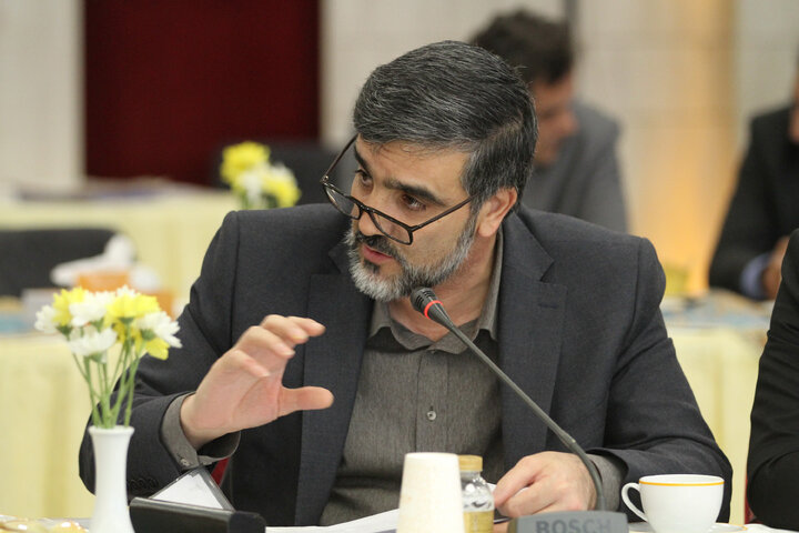نشست مشترک کمیسیون اقتصادی مجلس با مسئولان و فعالان حوزه توسعه تجارت
