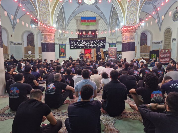 حضور هیأت پارلمانی ایران در مراسم عزاداری سیدالشهداء(ع) مسجد جامع باکو