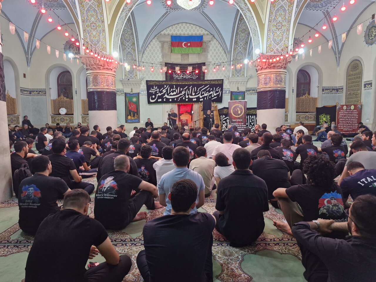 حضور هیأت پارلمانی ایران در مراسم عزاداری سیدالشهداء(ع) مسجد جامع باکو