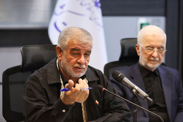 نشست مشترک کمیسیون امور داخلی کشور و شوراهای مجلس با وزیر کشور