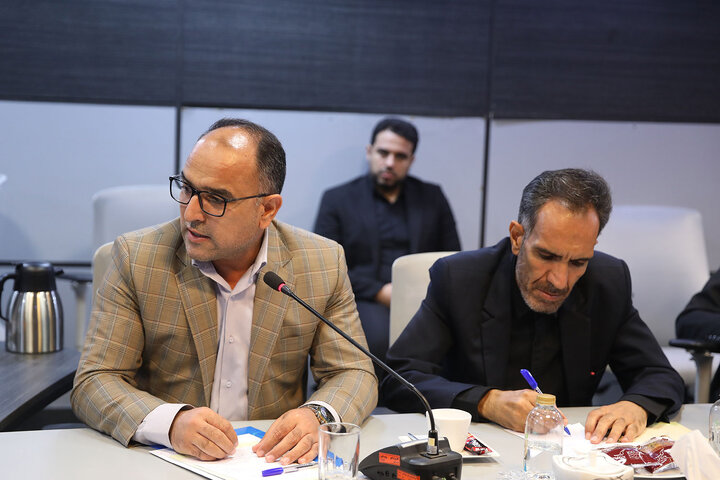نشست مشترک کمیسیون امور داخلی کشور و شوراهای مجلس با وزیر کشور