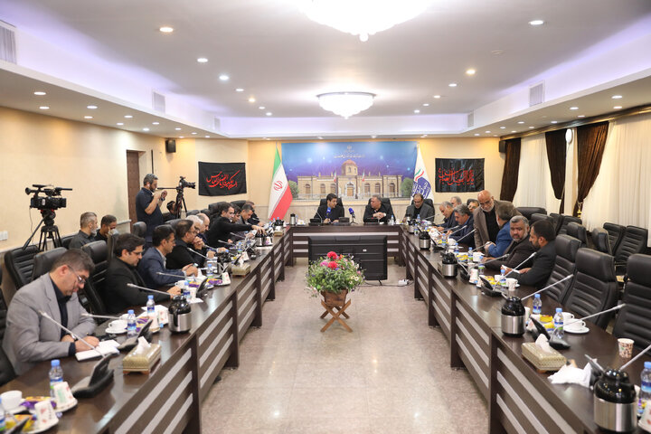 نشست مشترک کمیسیون اقتصادی مجلس با وزیر ارتباطات و فناوری اطلاعات