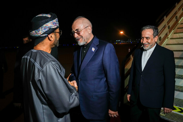 استقبال از دکتر قالیباف رئیس هیئت ایرانی «میناب ۱۶۸» در بدو ورود به عمان