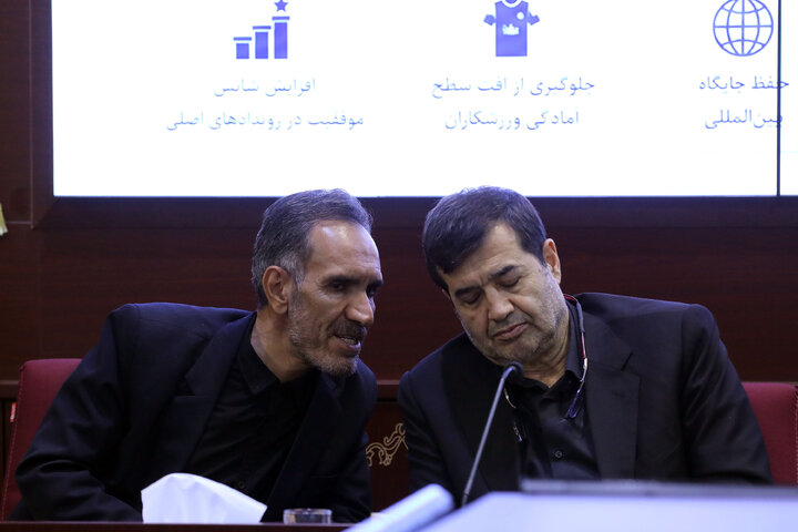 نشست کمیسیون امور داخلی کشور و شوراهای مجلس با وزیر ورزش