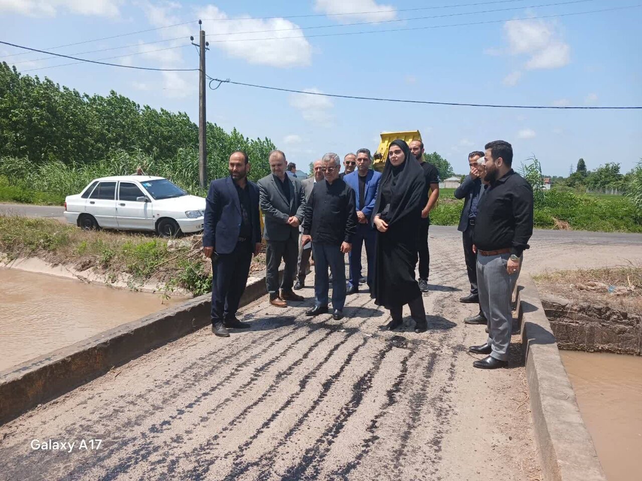 احمدیسنگر بر تسریع اجرای پروژههای عمرانی روستایی در خشکبیجار تأکید کرد/ رفع موانع تولید کشاورزی نیازمند هماهنگی بیشتر دستگاهها است