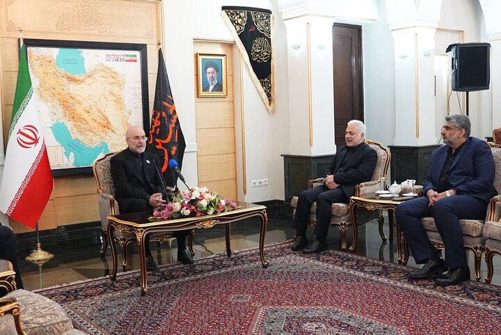 گفتگوی دکتر قالیباف با خبرنگاران پیش از عزیمت به باکو