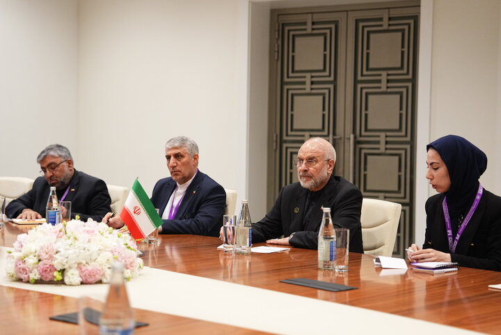 وحدت کشورهای اسلامی ضروری و اجتناب ناپذیر است