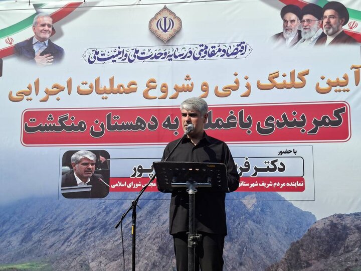 جاده کمربندی باغملک به منگشت مطالبه دیرینه مردم را محقق می‌کند/ توسعه کریدور شمال ـ جنوب از شرق خوزستان شتاب می‌گیرد