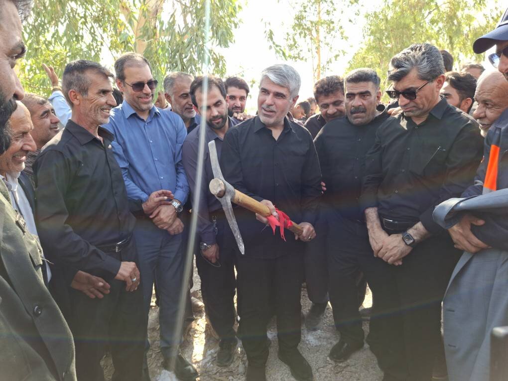 جاده کمربندی باغملک به منگشت مطالبه دیرینه مردم را محقق میکند/ توسعه کریدور شمال ـ جنوب از شرق خوزستان شتاب میگیرد