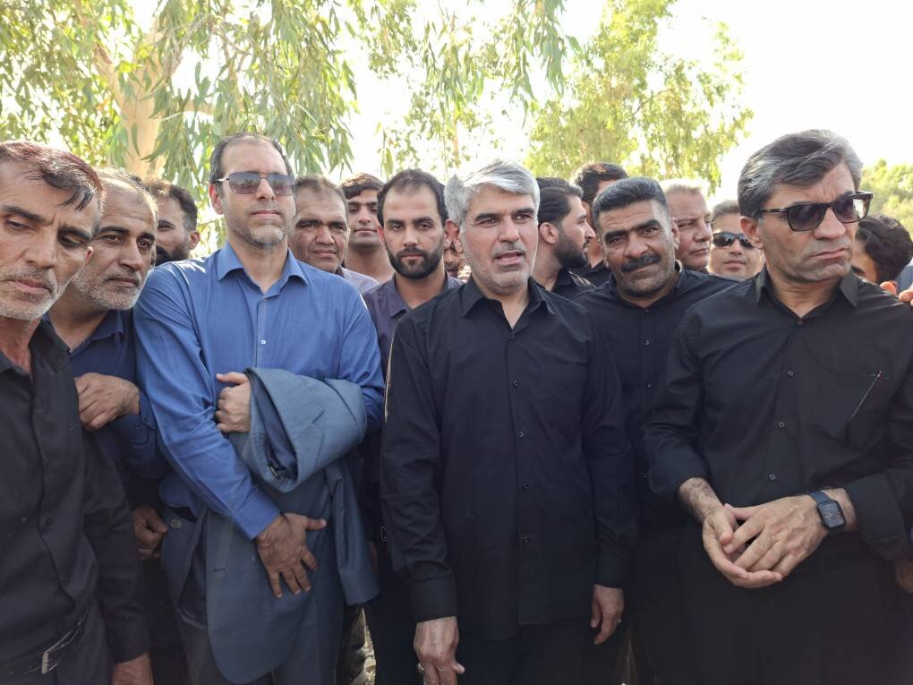 جاده کمربندی باغملک به منگشت مطالبه دیرینه مردم را محقق می‌کند/ توسعه کریدور شمال ـ جنوب از شرق خوزستان شتاب می‌گیرد