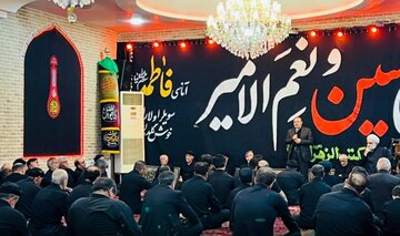 پیام عاشورا مقاومت و زندگی با عزت است/ حفظ وحدت در شرایط کنونی یک ضرورت است