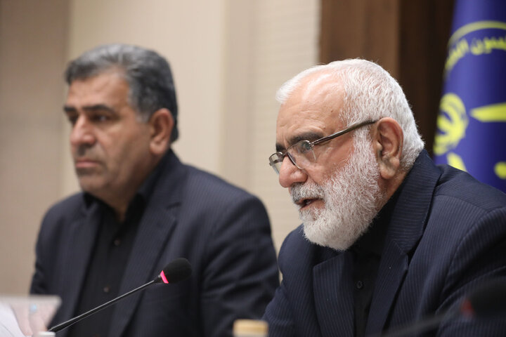 نشست کمیسیون اجتماعی با رئیس کمیته امداد امام خمینی(ره)