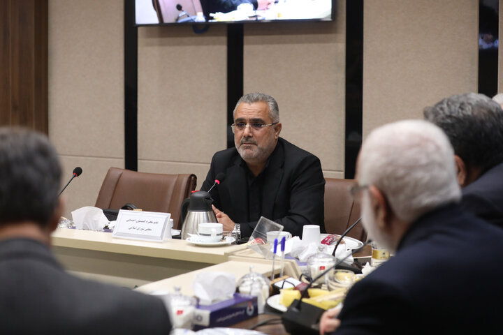 نشست کمیسیون اجتماعی با رئیس کمیته امداد امام خمینی(ره)