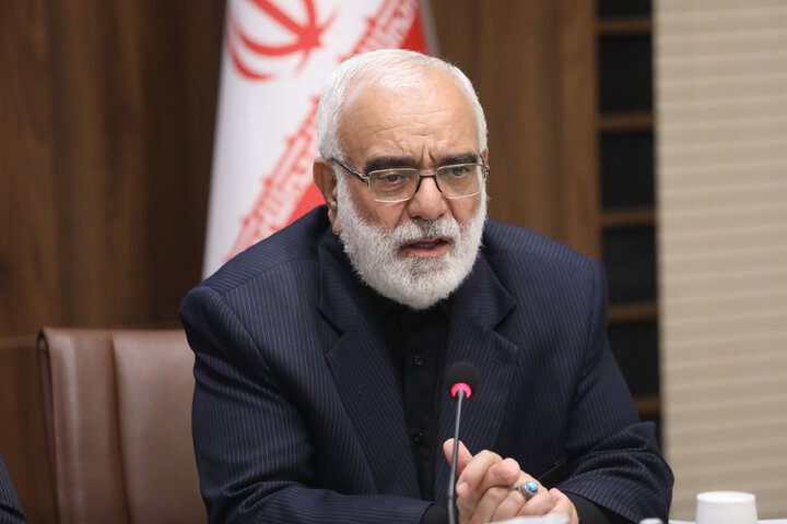 نشست کمیسیون اجتماعی با رئیس کمیته امداد امام خمینی(ره)
