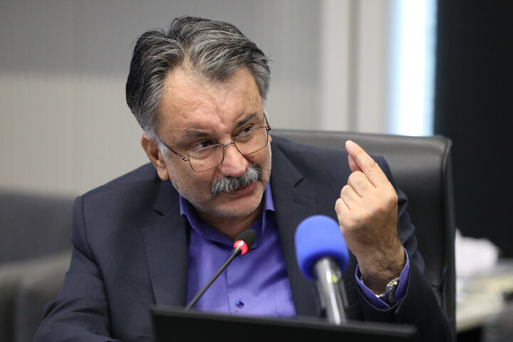 نشست مشترک کمیسیون برنامه و بودجه مجلس با رئیس بنیاد مسکن انقلاب اسلامی