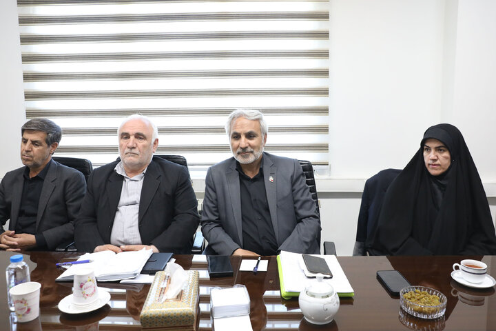 نشست مجمع نمایندگان استان آذربایجان شرقی با حضور نایب رئیس مجلس