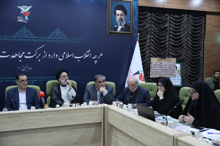 نشست فراکسیون شاهد و ایثارگران با رئیس بنیاد شهید و امور ایثارگران