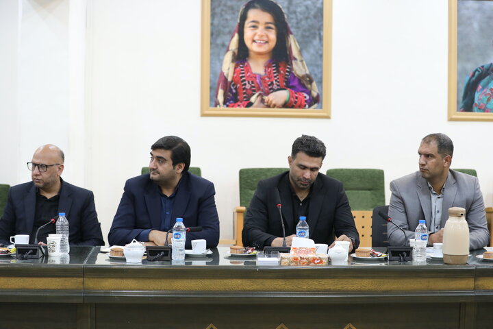 نشست مجمع نمایندگان استان تهران با شهرداران حوزه انتخابیه ری، شمیرانات، اسلامشهر و پردیس