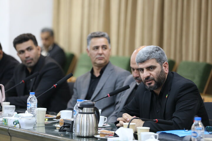 نشست مجمع نمایندگان استان تهران با شهرداران حوزه انتخابیه ری، شمیرانات، اسلامشهر و پردیس