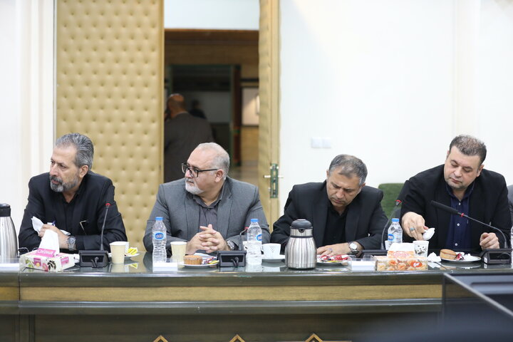 نشست مجمع نمایندگان استان تهران با شهرداران حوزه انتخابیه ری، شمیرانات، اسلامشهر و پردیس